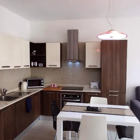St Julians In Prime Location Apartment Saint Julian's